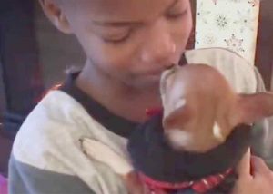 Amir et sa chienne Mia